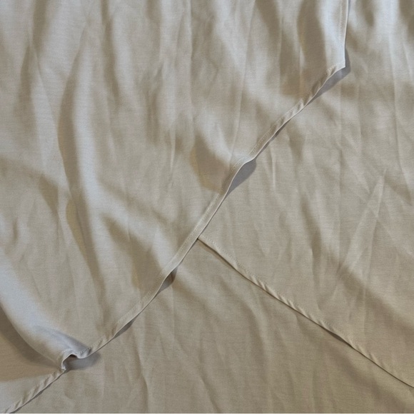 Saving Paige Light Gray Women's Dress Size M - Picture 6 of 6